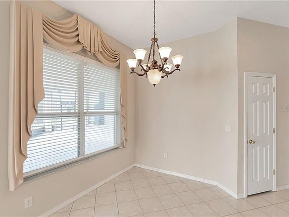 5th image of 22742 Collridge Dr