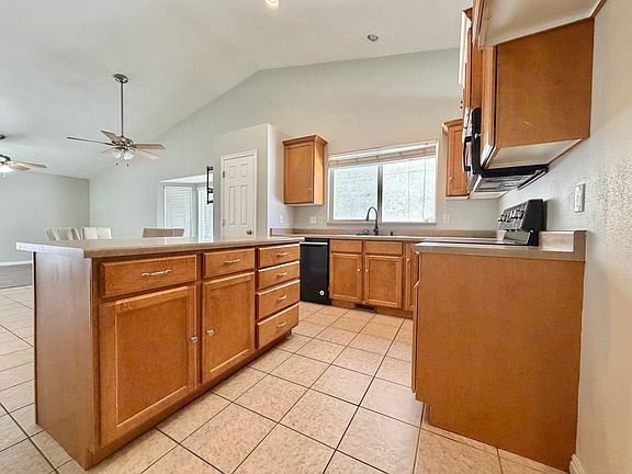 2nd image of 12894 S Cactus Berry Dr