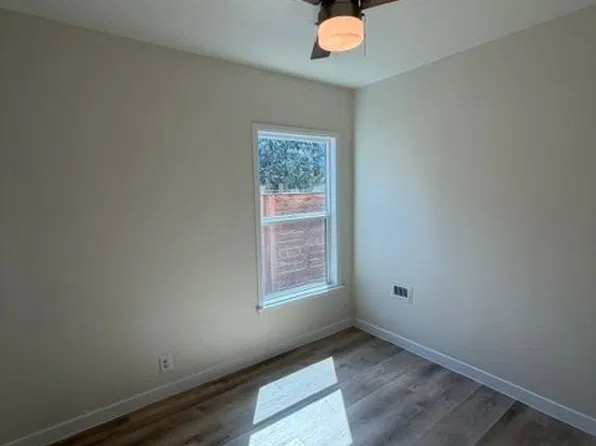 1533 N Van Ness Ave, Santa Ana, CA 92706