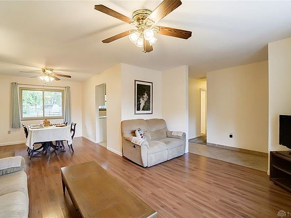 5th image of 8027 Washington Park Dr