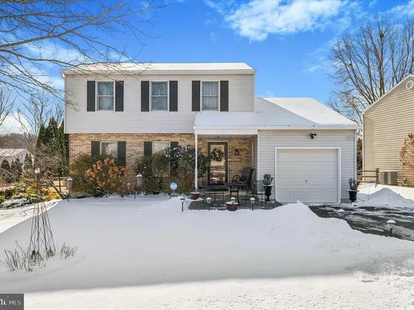 604 5th Ave, Parkesburg, PA 19365