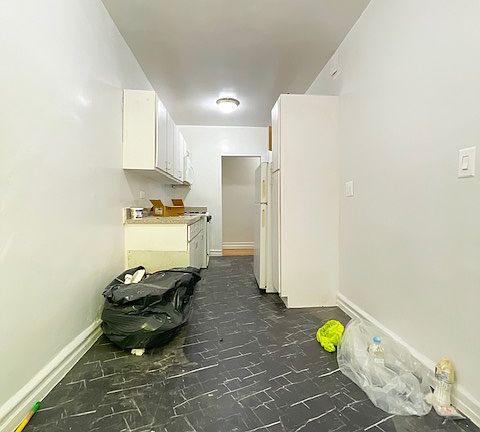 5th image of 55 E 21st St #3