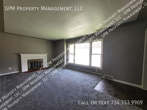 4th image of 15305 Evergreen Ave