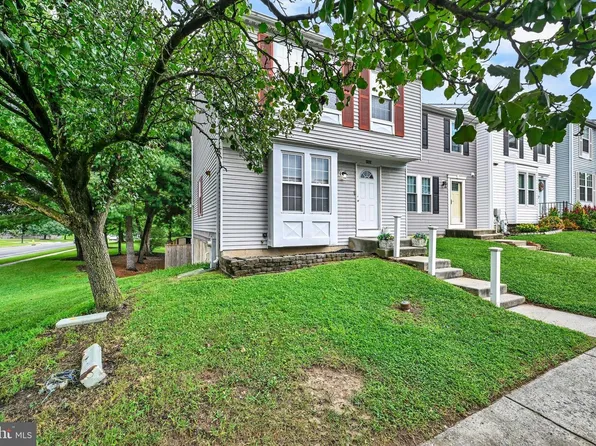 1300 E Spring Meadow Ct, Edgewood, MD 21040