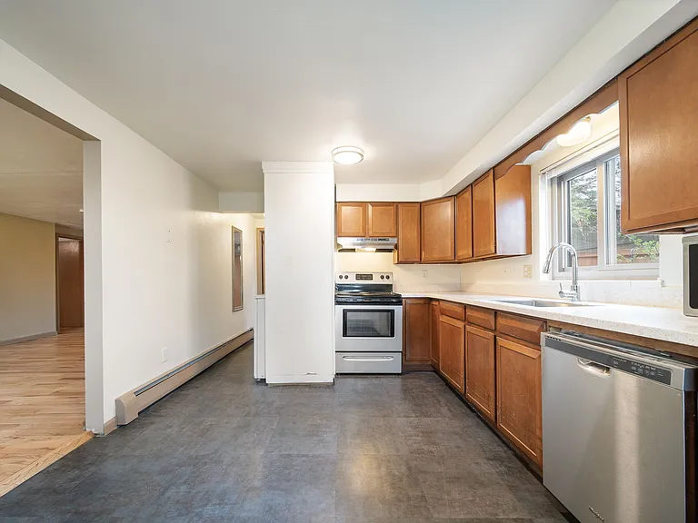 Kitchen 4