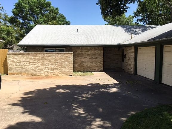 2nd image of 9524 Quail Ct #B