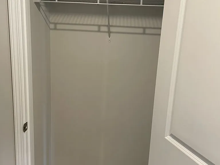 273 Ashland Dr SW — Photo 5
