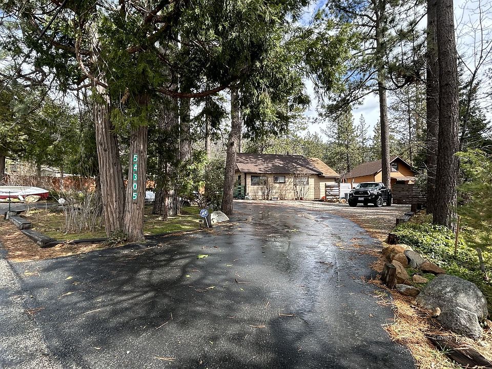 2nd image of 54305 Pine Crest Ave
