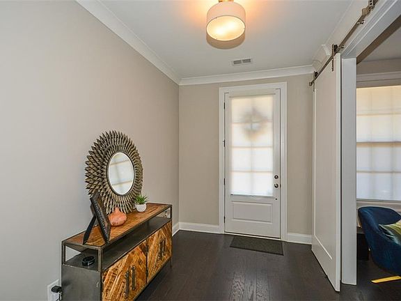 5th image of 120 Cole St NE