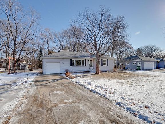 4th image of 6413 Dellwood Dr NE