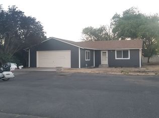 110 SE 10th St, Irrigon, OR 97844