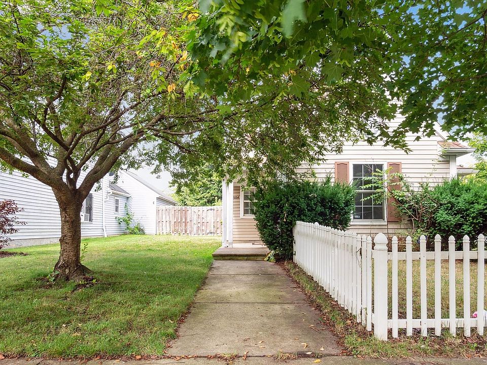 1st image of 3504 W 46th St