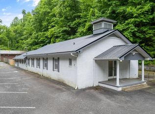 560 King Branch Rd, Sevierville, TN 37876