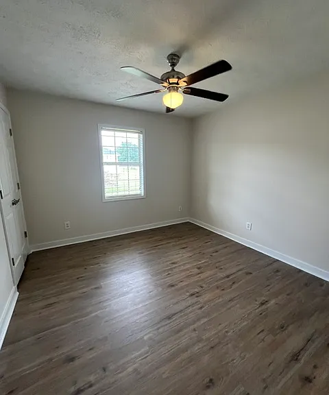 278 Thornton Dr — Photo 6