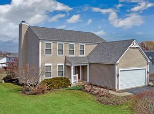 126 Oakton Ln, Lake Villa, IL