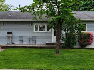 42 Purdue Rd, Parlin, NJ 08859