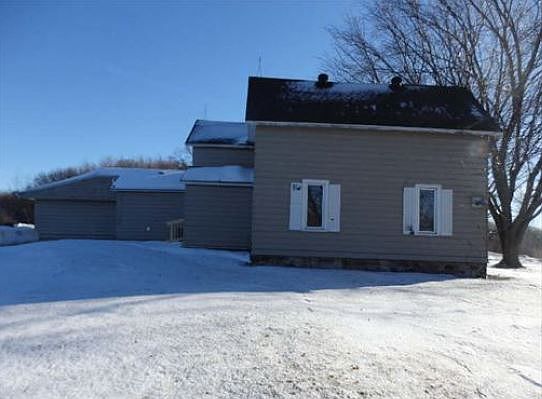 3rd image of 25868 Highland Ave