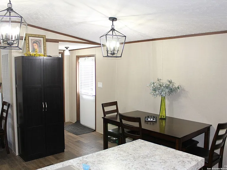 846 Inglewood Dr — Photo 5