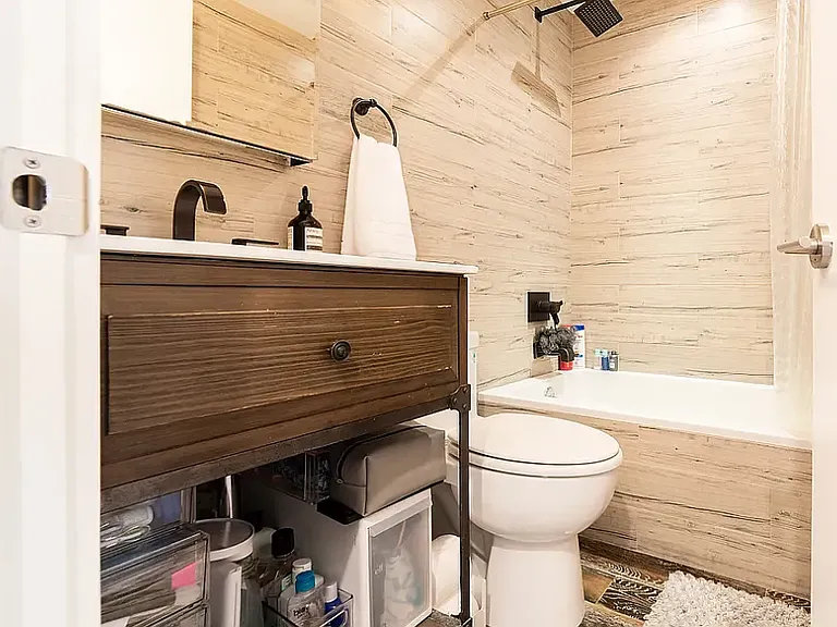 309 New York Ave #3F — Photo 8
