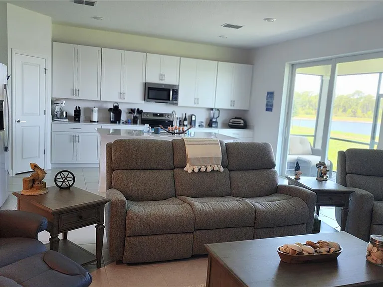 8146 Saint Kitts Cir — Photo 6