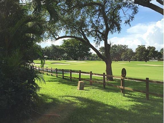 2nd image of 10740 S Golfview Dr #10740