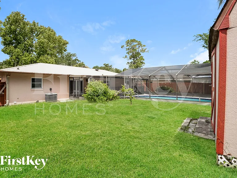 3017 Vista Palm Dr — Photo 16