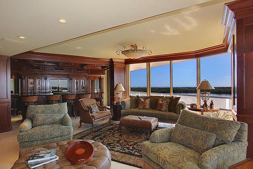 1st image of 100 Lakeshore Dr APT 753