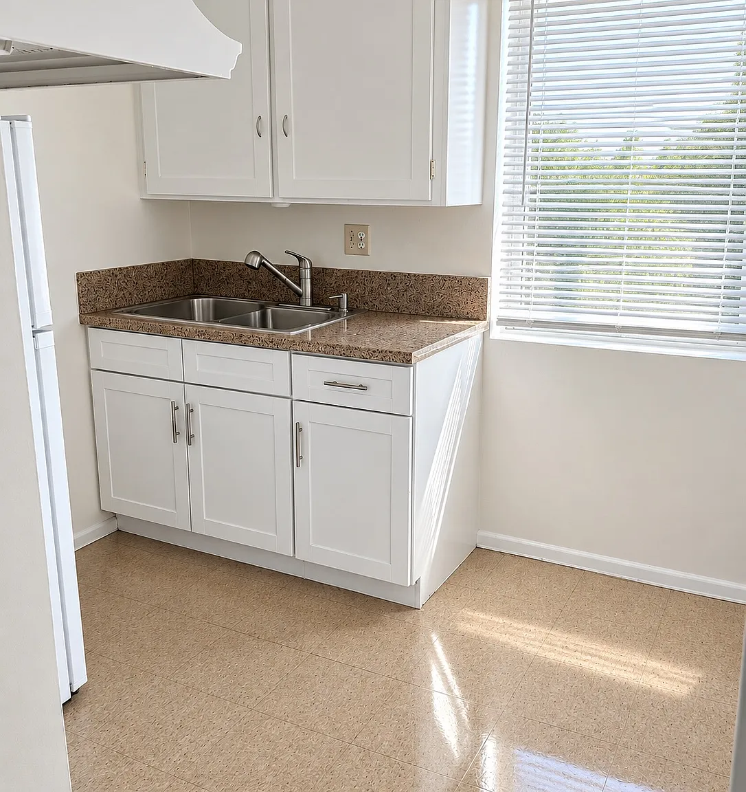 Studio, 450 sqft, $1,235 — Photo 3