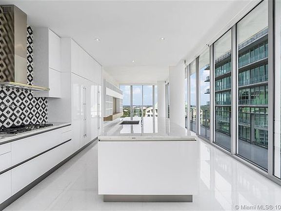 2nd image of 2675 S Bayshore Dr Unit 2001S
