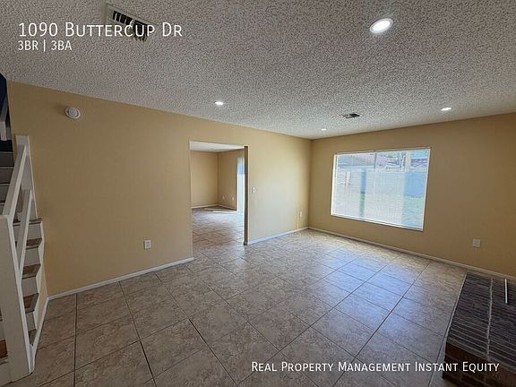2nd image of 1090 Buttercup Dr