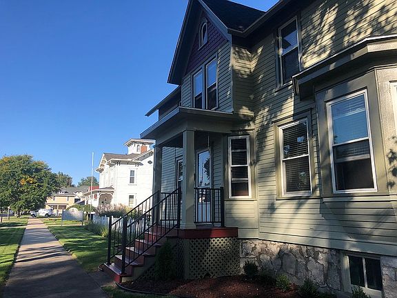 5th image of 202 N Main St