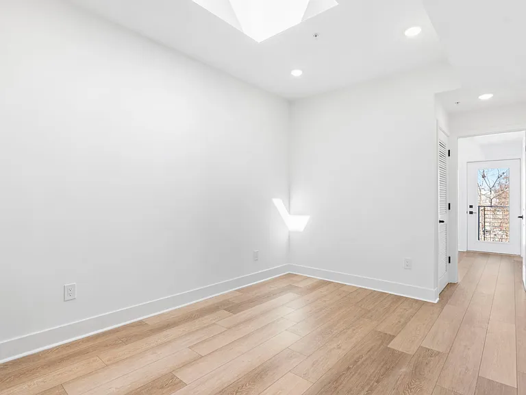 Brand New Apartments In Brewerytown — Photo 4