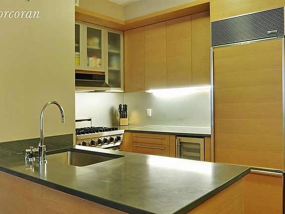 2nd image of 30 West St APT 14D