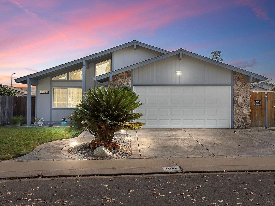 1st image of 1044 Sonora Ave