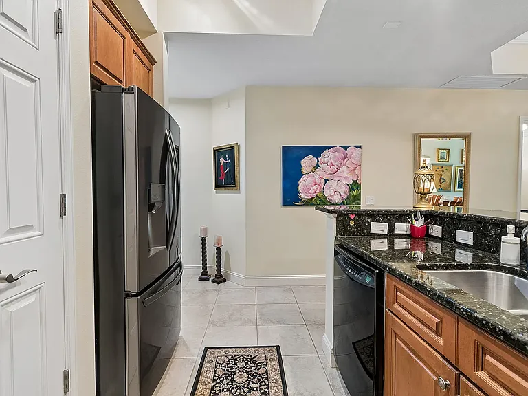 7702 Lake Vista Ct #202 — Photo 33