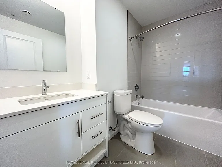 144 Watson Rd N #301 — Photo 16