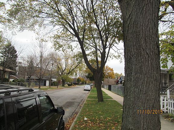 4th image of 9032 S Greenwood Ave
