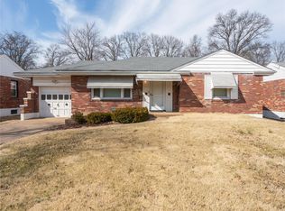 1237 Bluegrass Dr, Saint Louis, MO 63137