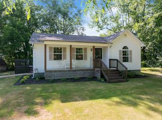 88 W Rogers Cir, Decaturville, TN 38329