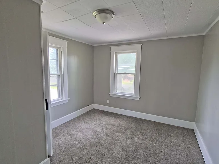 2311 Oakwood Ave — Photo 9