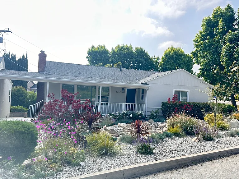 4717 Glenwood Ave — Photo 1