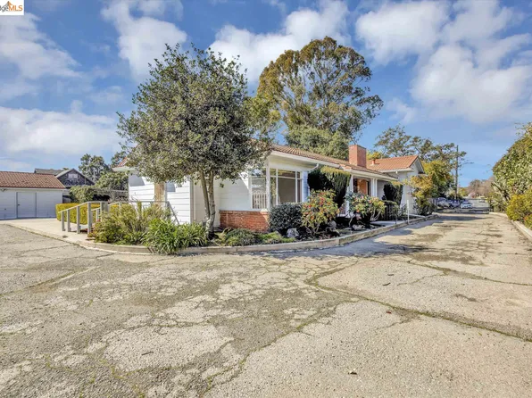 3397 Arkansas St, Oakland, CA 94602