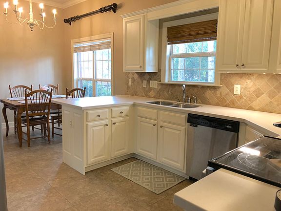 5th image of 8506 Asheworth Dr