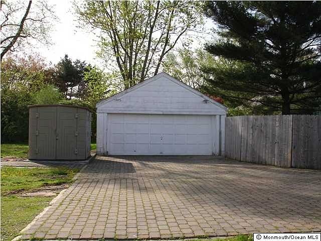 2nd image of 218 County Road 522