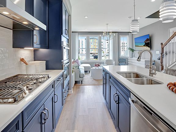 Open, airy kitchen