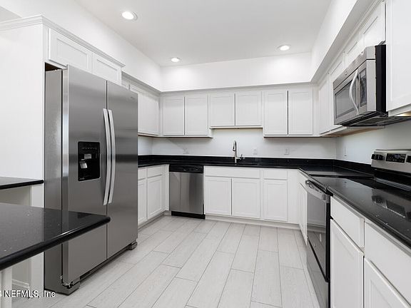 3rd image of 9252 SAN JOSE Boulevard #2804
