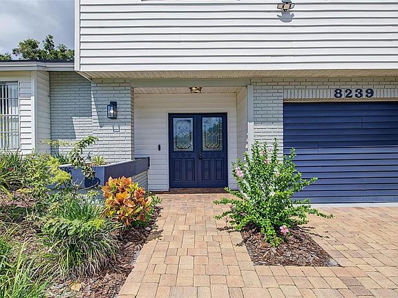5th image of 8239 VASSAR CIRCLE