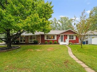 5107 Reeds Rd, Mission, KS 66202