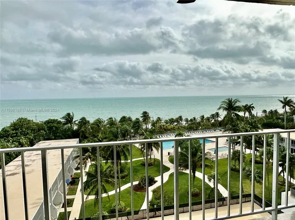881 Ocean Dr APT 6G, Key Biscayne, FL 33149