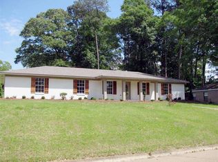 165 Fern Valley Rd, Brandon, MS 39042